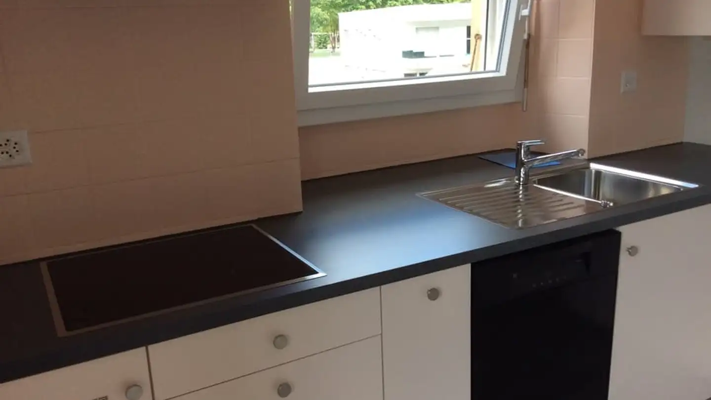 Appartamento in affitto - Rue Emer-De-Vattel 2, 2108 Couvet - Photo 2