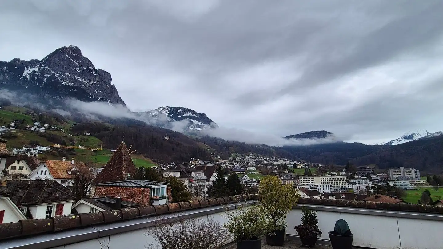 Stepped apartment for rent - Schmiedgasse 1, 6430 Schwyz - Photo 2