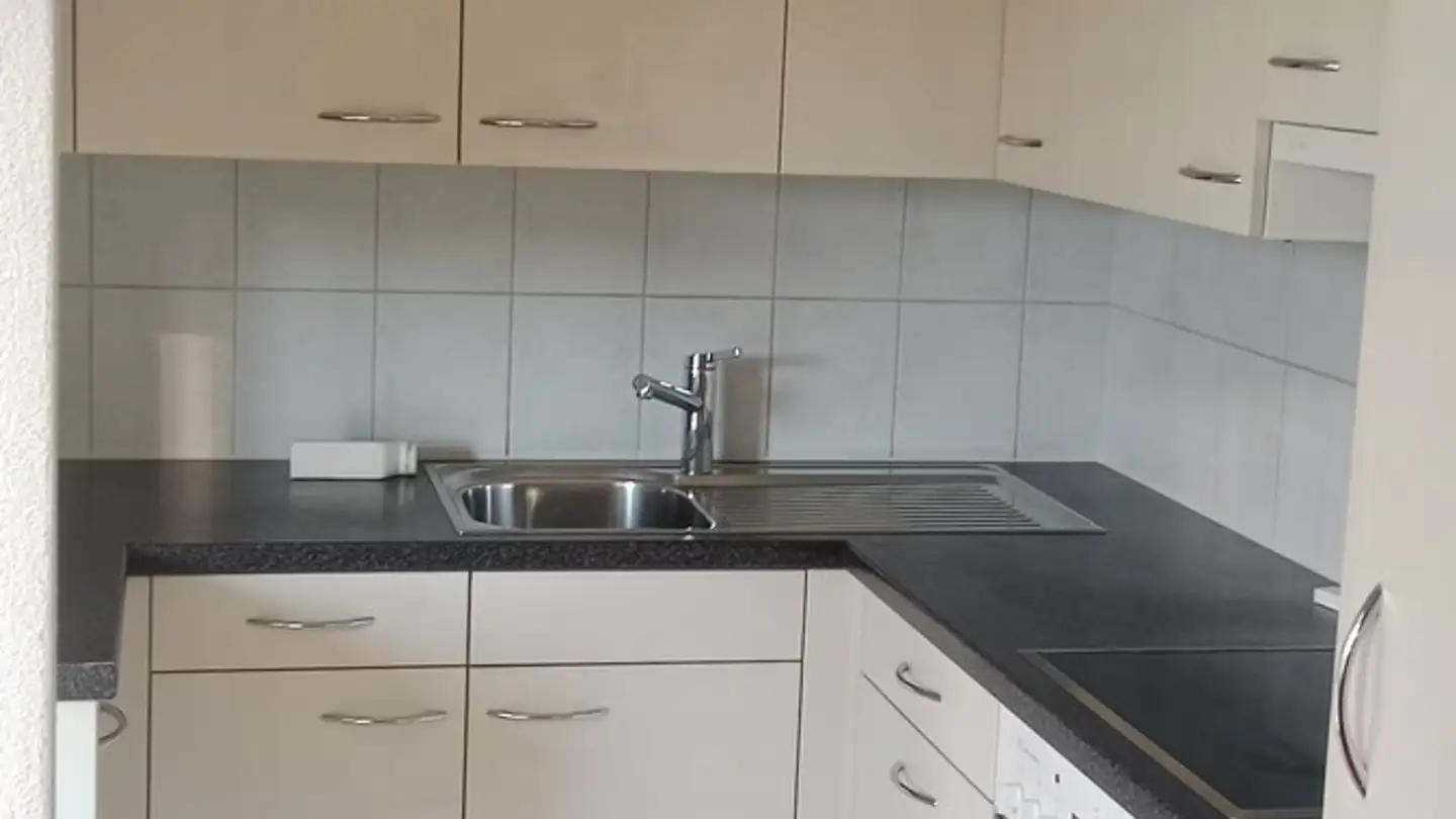 Single room for rent - Hochrütiring, 6005 Luzern - Photo 3