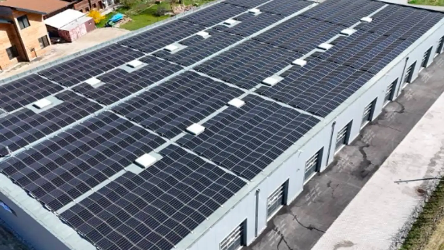 Office space for rent - 1907 Saxon