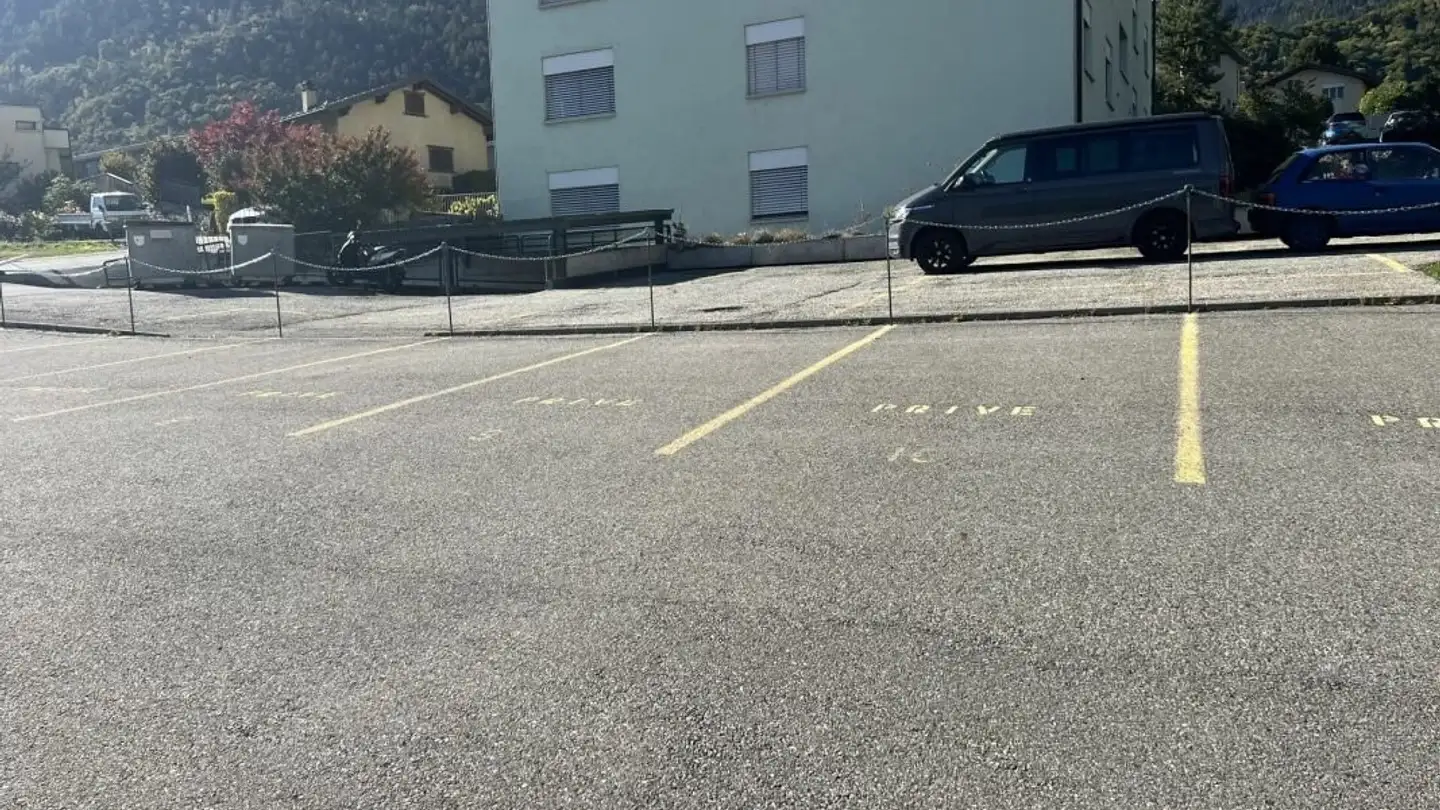 Einzelgarage mieten - Rue De Fosseau 12, 1955 Chamoson - Foto 3