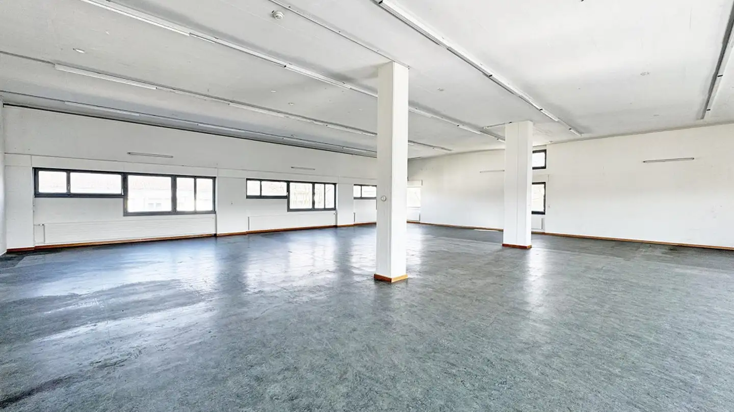 Gewerbe mieten - Südstrasse 18, 8180 Bülach - Foto 2