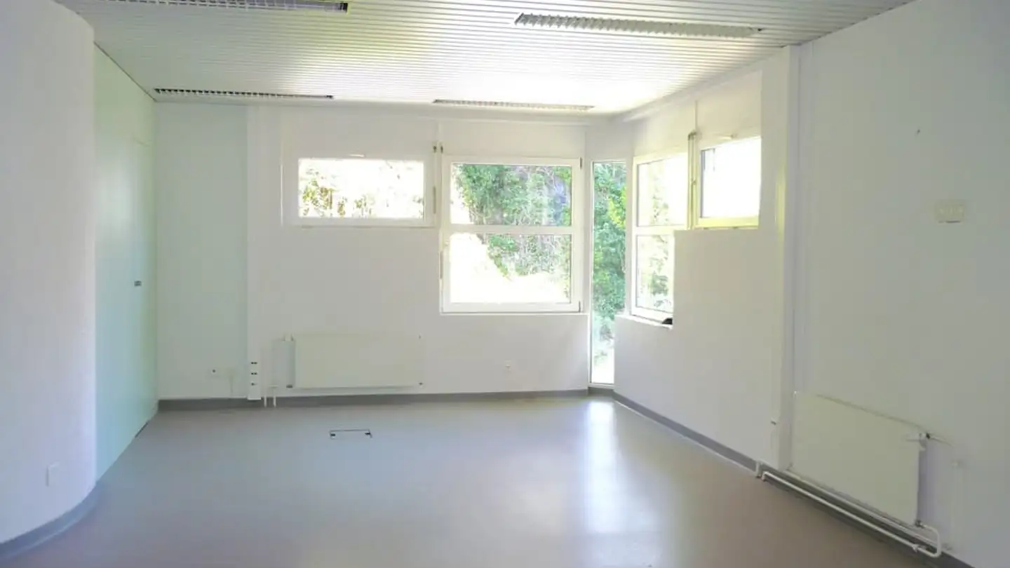 Gewerbe mieten - Rue De La Tannerie 6, 1315 La Sarraz