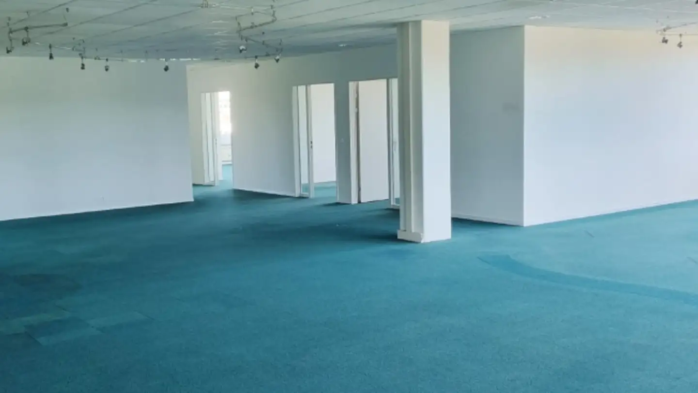 Bürofläche mieten - Sennweidstrasse 46, 6312 Steinhausen