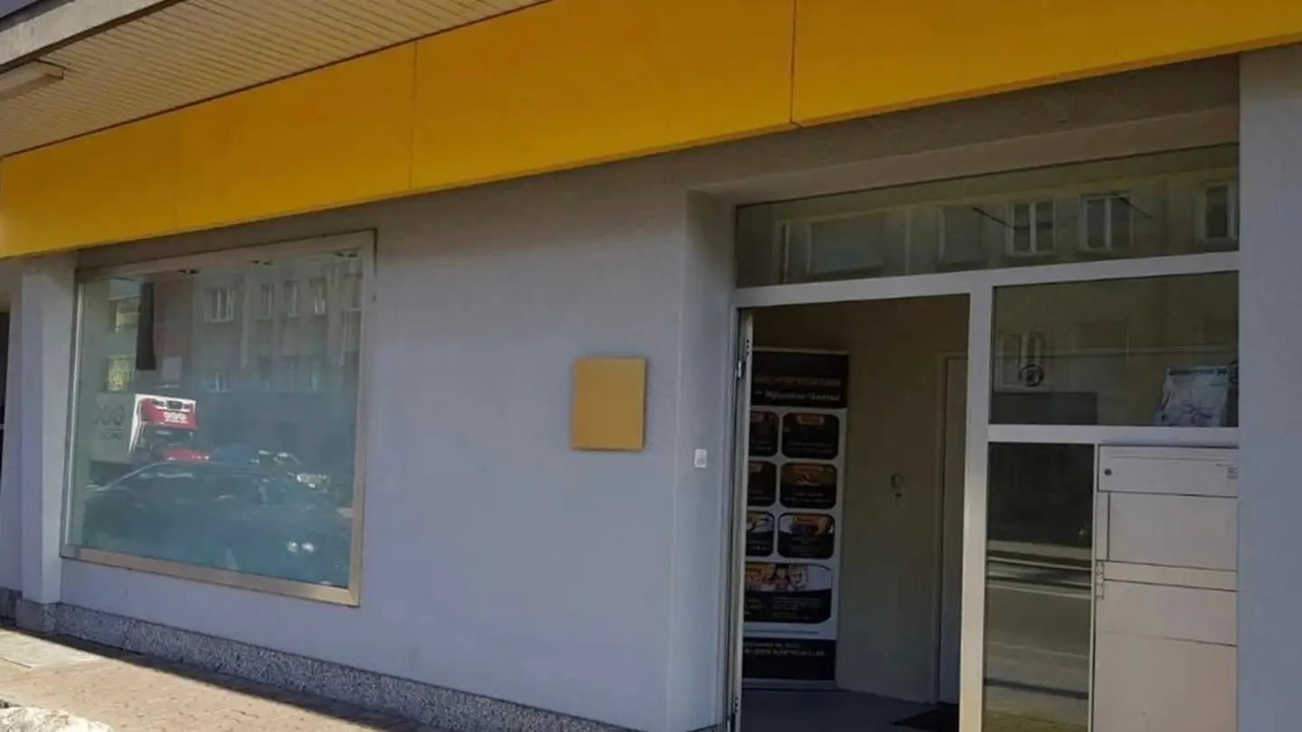 Commerciale in affitto - Wasgenring 57, 4055 Basel