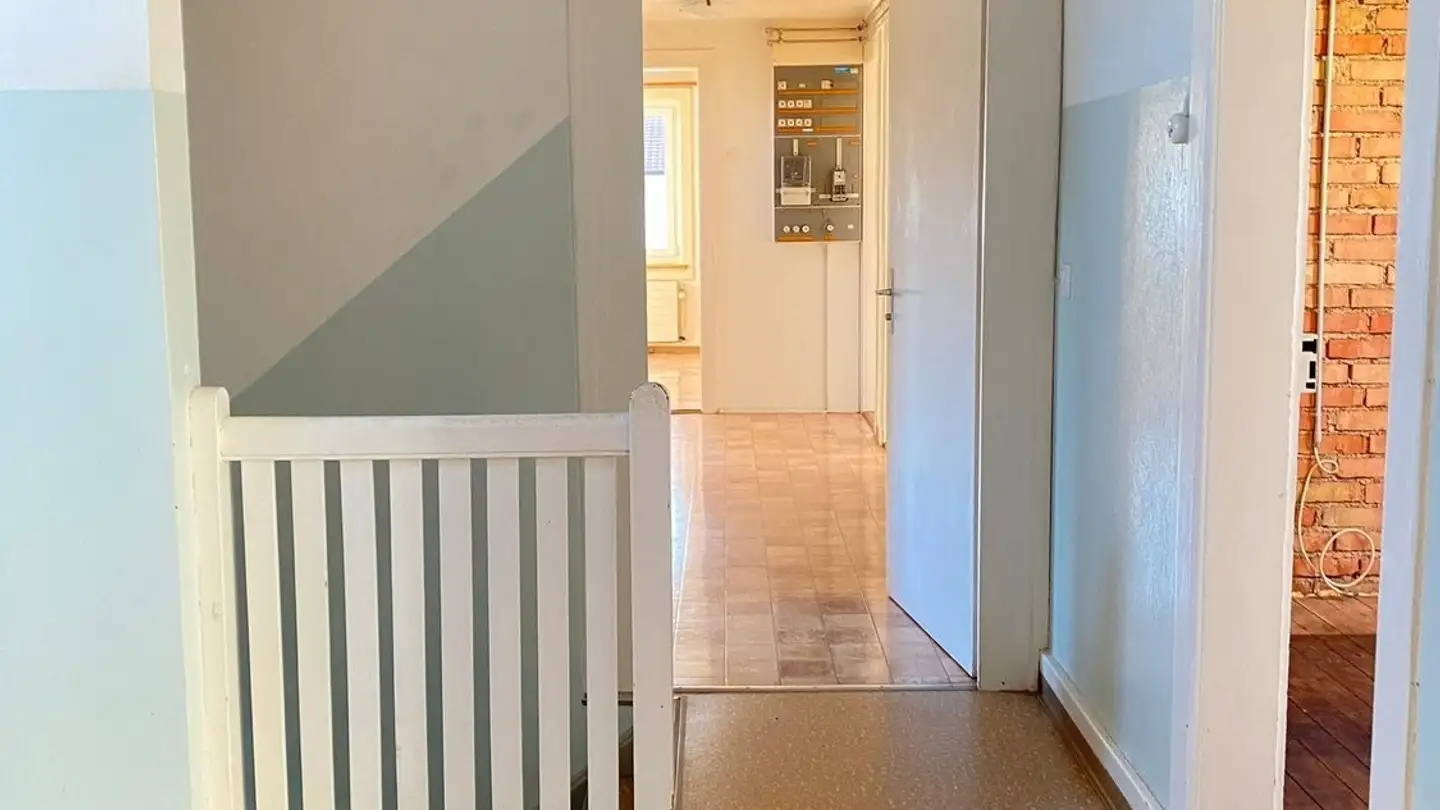 Dachgeschosswohnung mieten - August-Cueni-Strasse 11, 4222 Zwingen - Foto 4