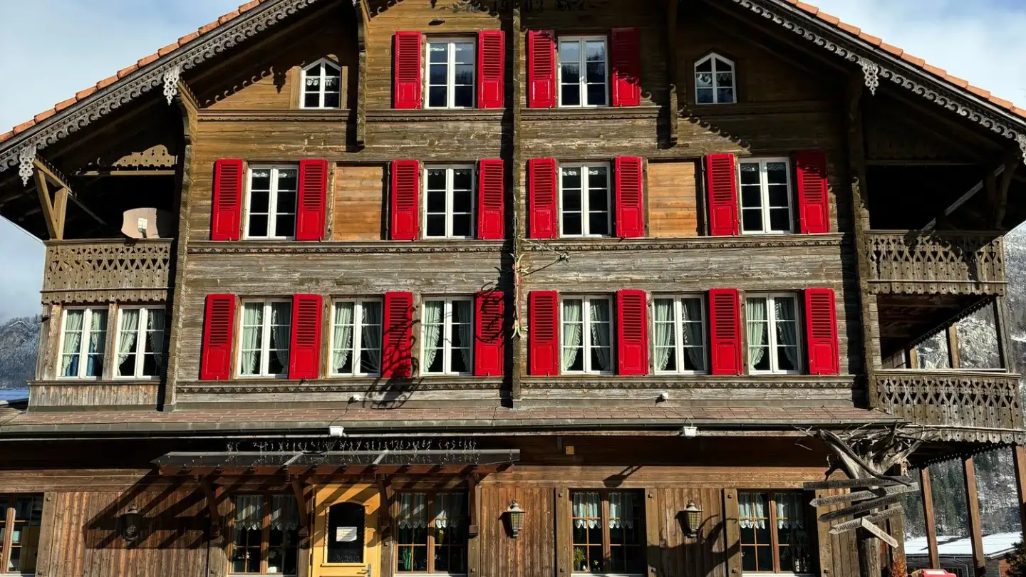 Commercial for sale - 3860 Meiringen