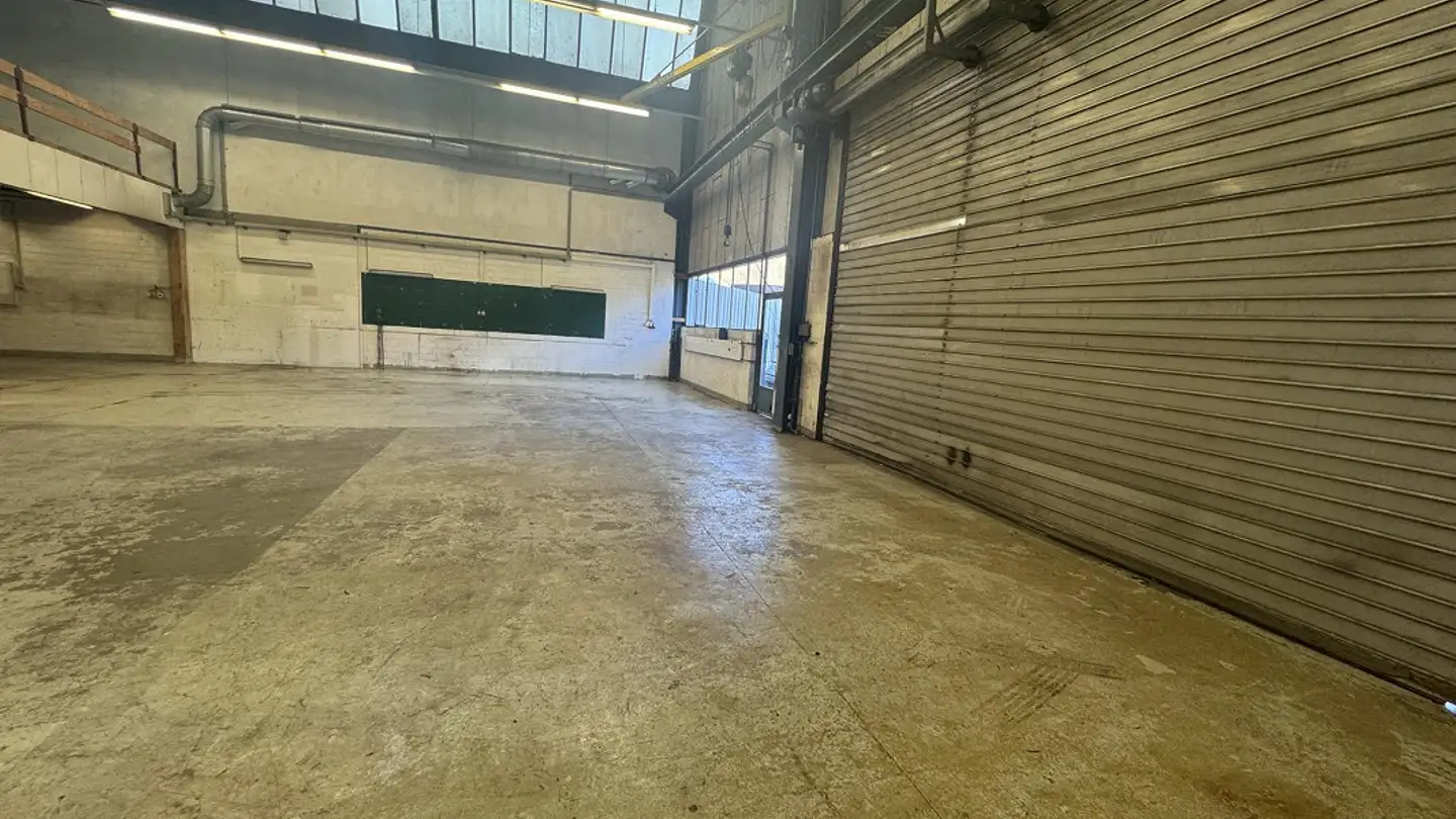 Industrieimmobilie mieten - Durachstrasse 2, 8232 Merishausen - Foto 2