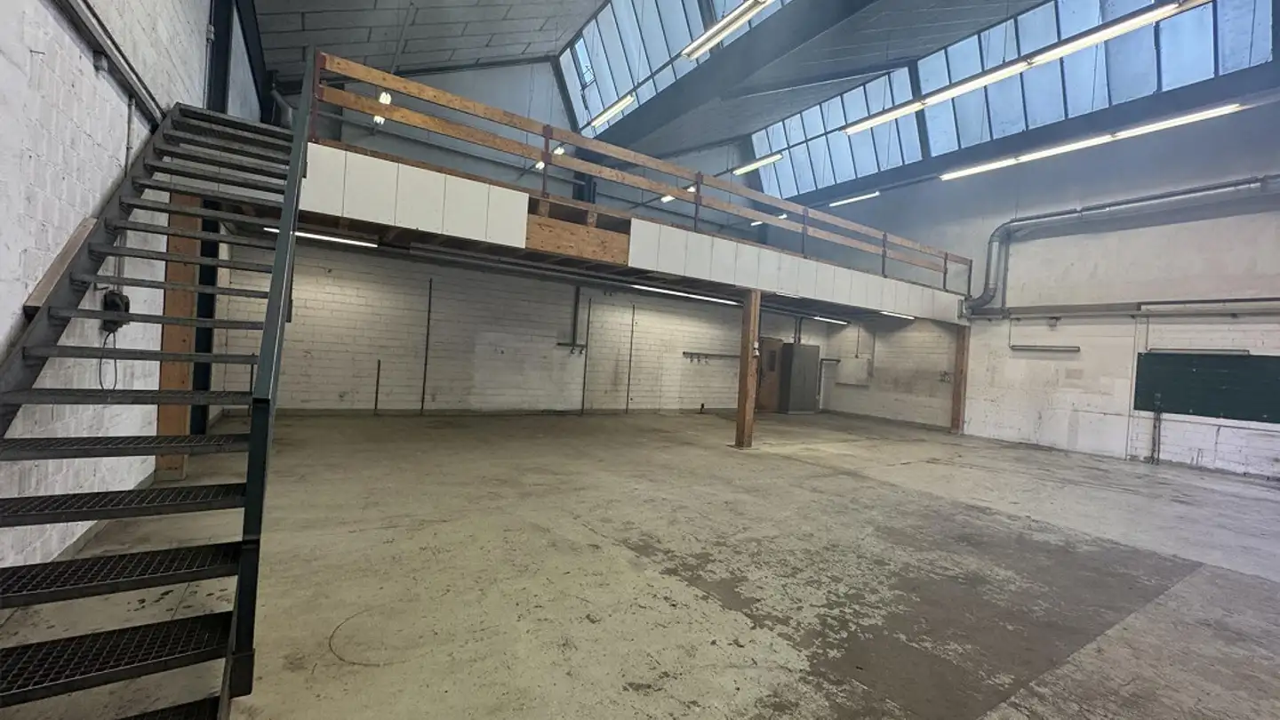 Industrieimmobilie mieten - Durachstrasse 2, 8232 Merishausen - Foto 3