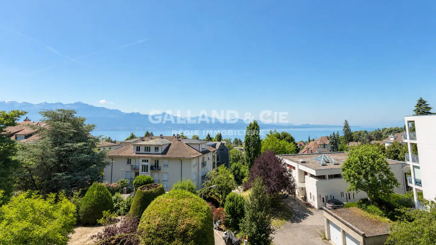 Attic flat for rent - Boulevard De La Forêt, 1009 Pully - Photo 2