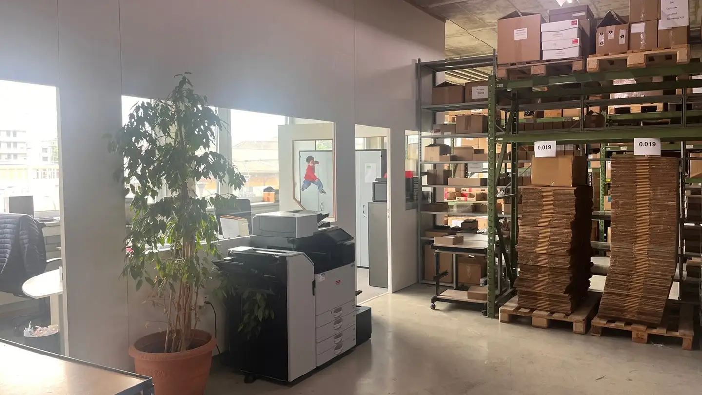 Gewerbe mieten - Schwimmbadstrasse 43, 5430 Wettingen