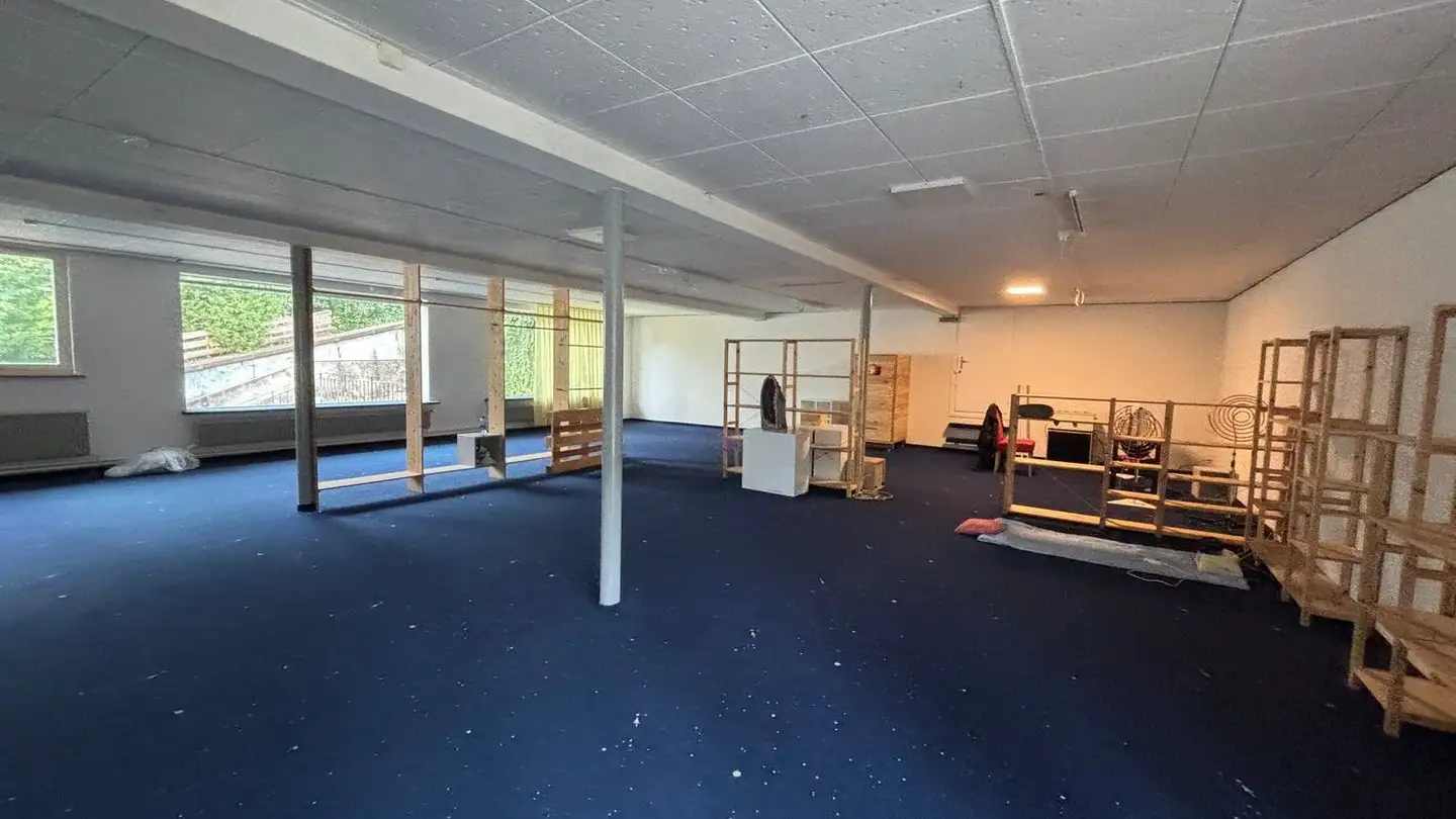 Commercial for rent - Alleestrasse 1, 3550 Langnau im Emmental