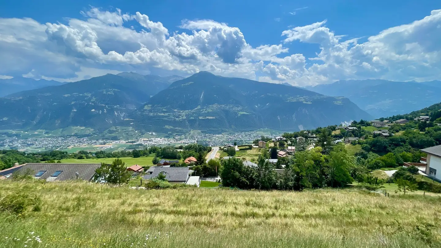 Constructible plot for sale - 1978 Lens