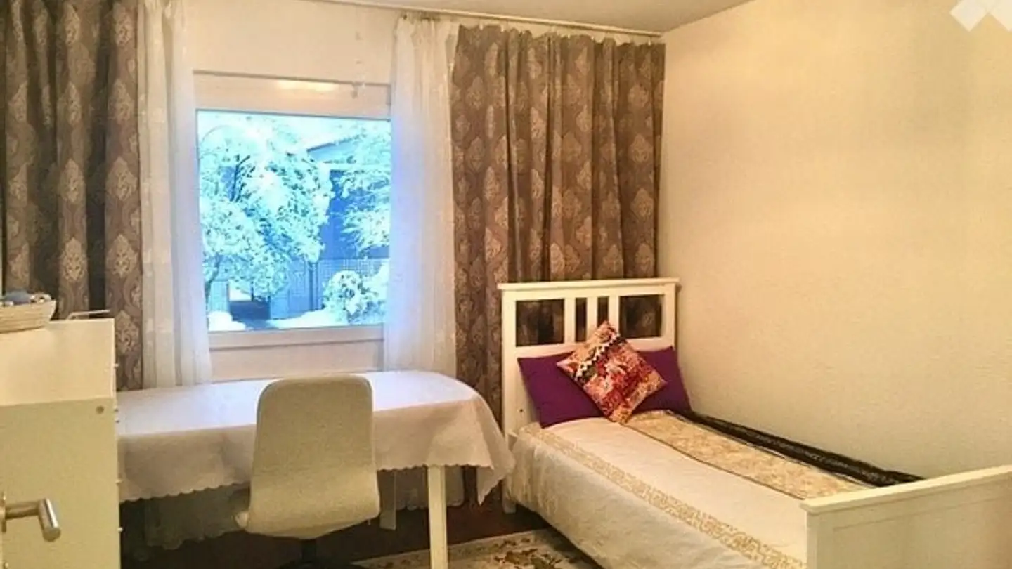 Single room for rent - Zürichstrasse, 8606 Nänikon