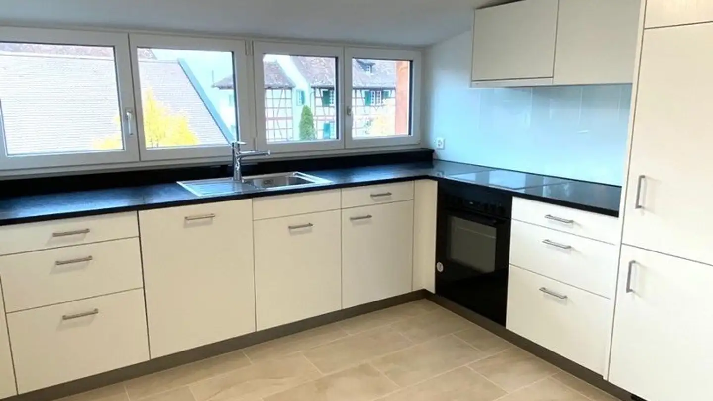 Attic flat for rent - Mitteldorfweg 2, 8413 Neftenbach - Photo 2