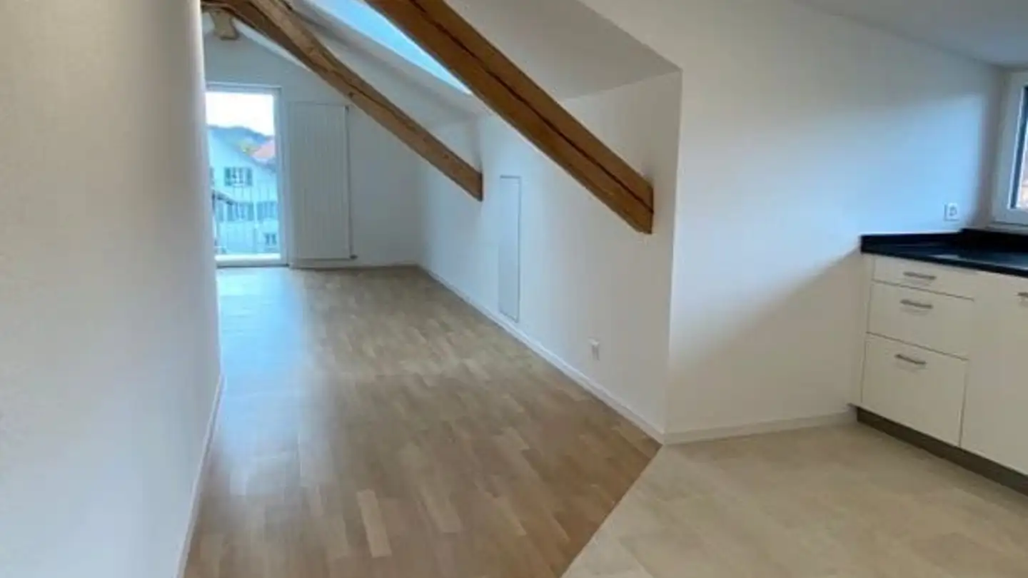 Attic flat for rent - Mitteldorfweg 2, 8413 Neftenbach - Photo 3