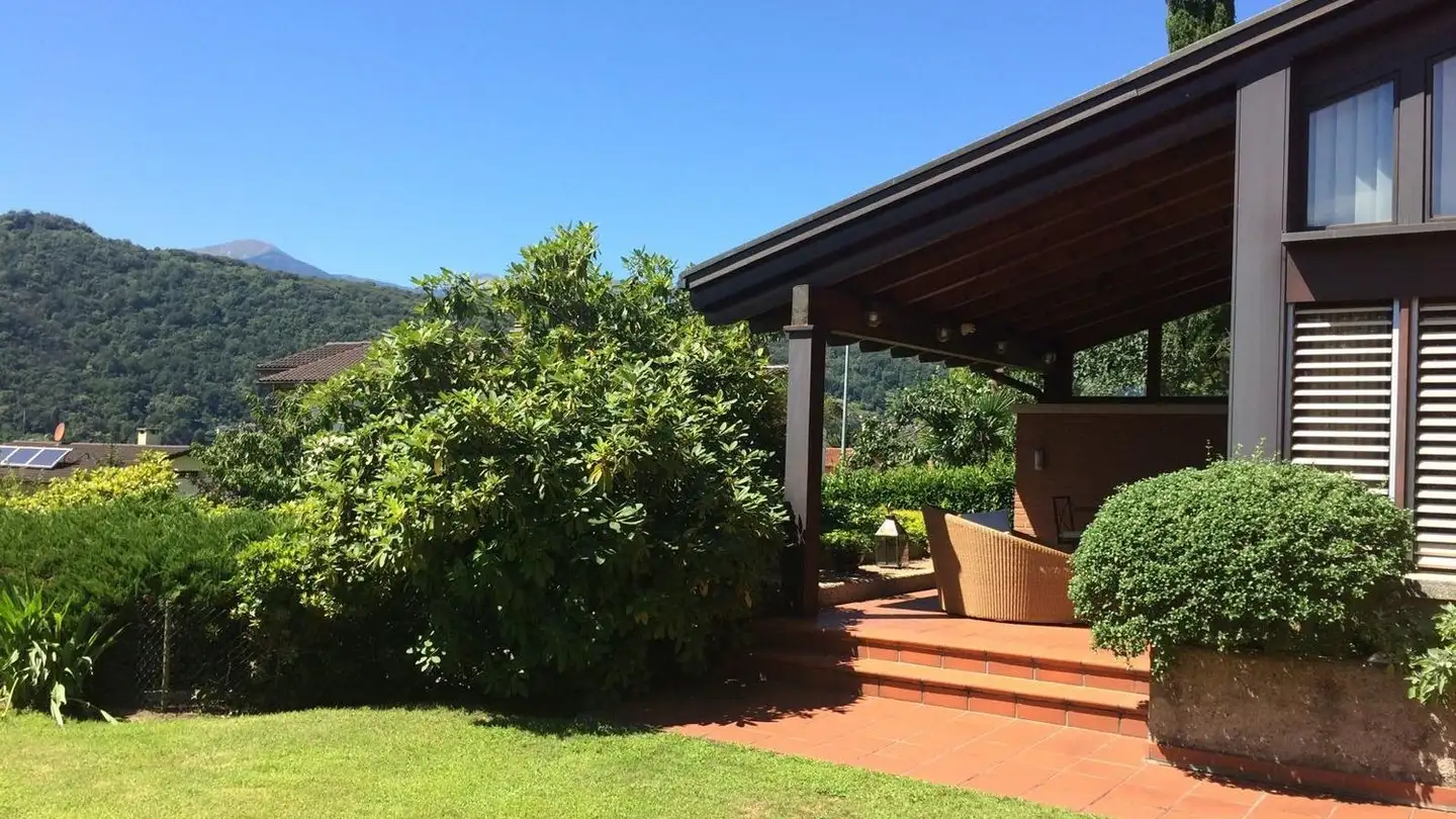 Casa singola in vendita - Via Capitano Luigi Reali, 6965 Cadro