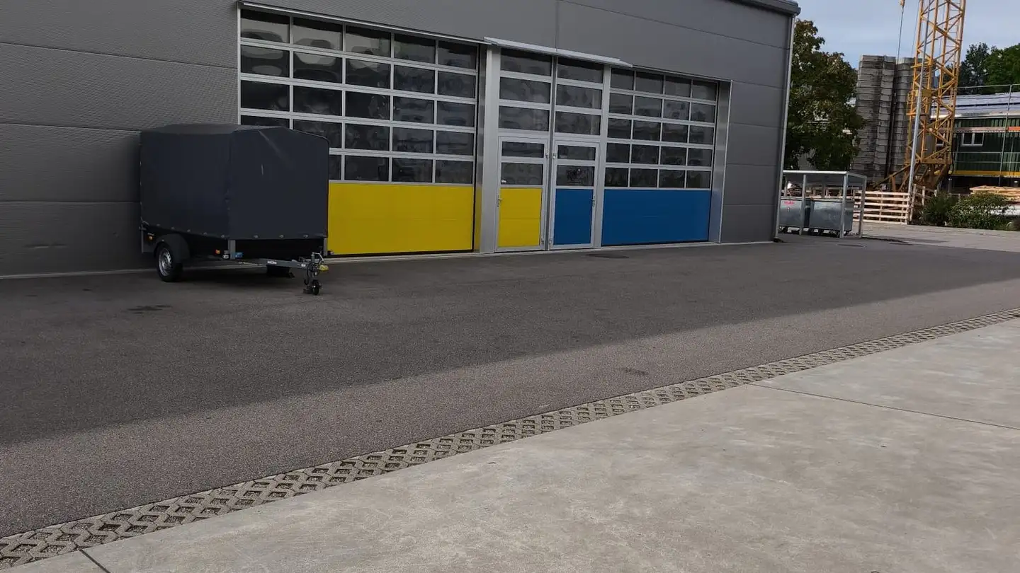 Industrial property for rent - Erlenstrasse 32, 2555 Brügg BE