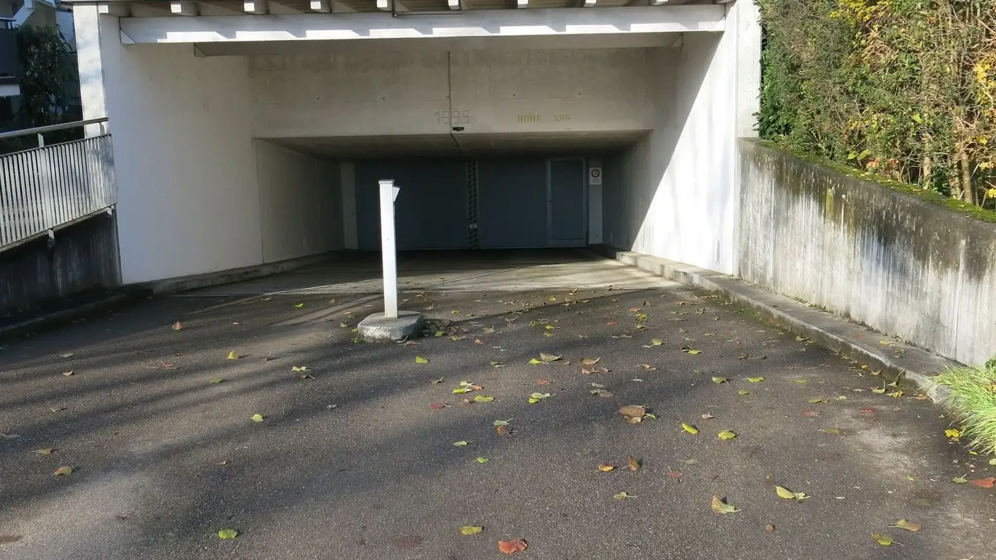 Tiefgaragenstellplatz mieten - Wasserfurrenstrasse 2, 8600 Dübendorf