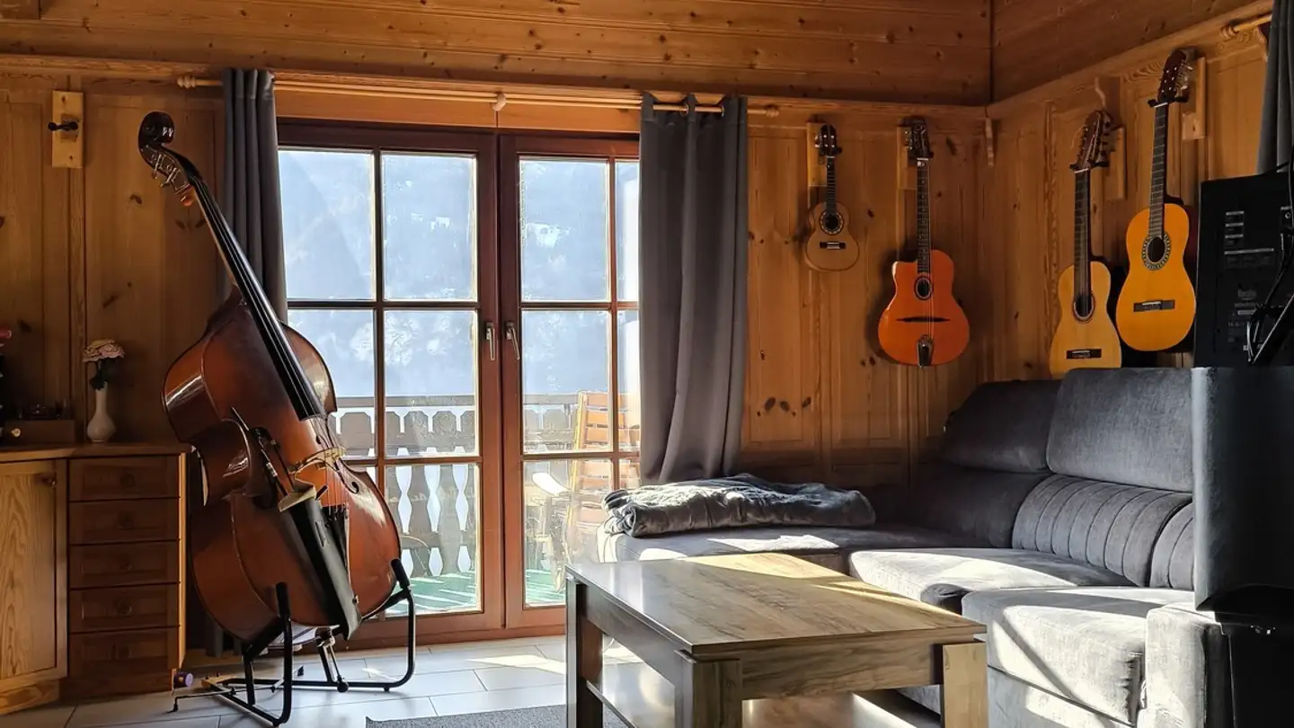 Einfamilienhaus mieten - Via Tischinas 34, 7154 Ruschein