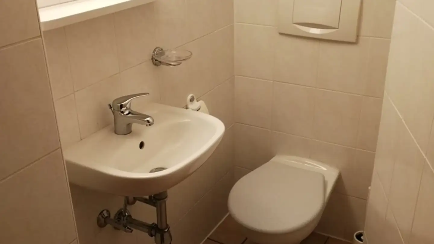 Appartement à louer - 6995 Madonna del Piano - Photo 4