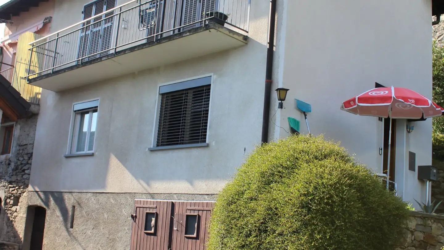 Einfamilienhaus kaufen - Vicolo Piandesso 2, 6597 Agarone