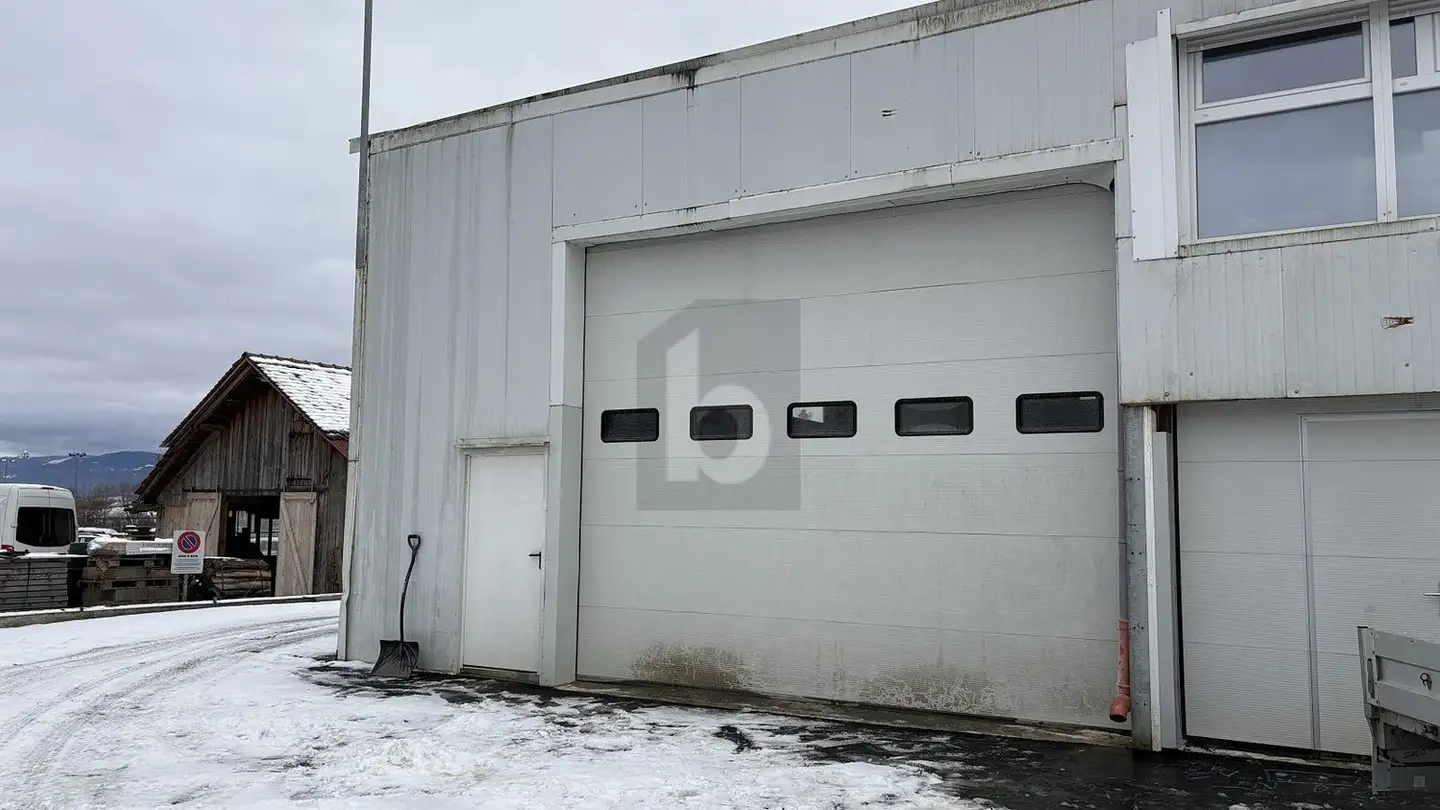 Storage space for rent - 2802 Develier