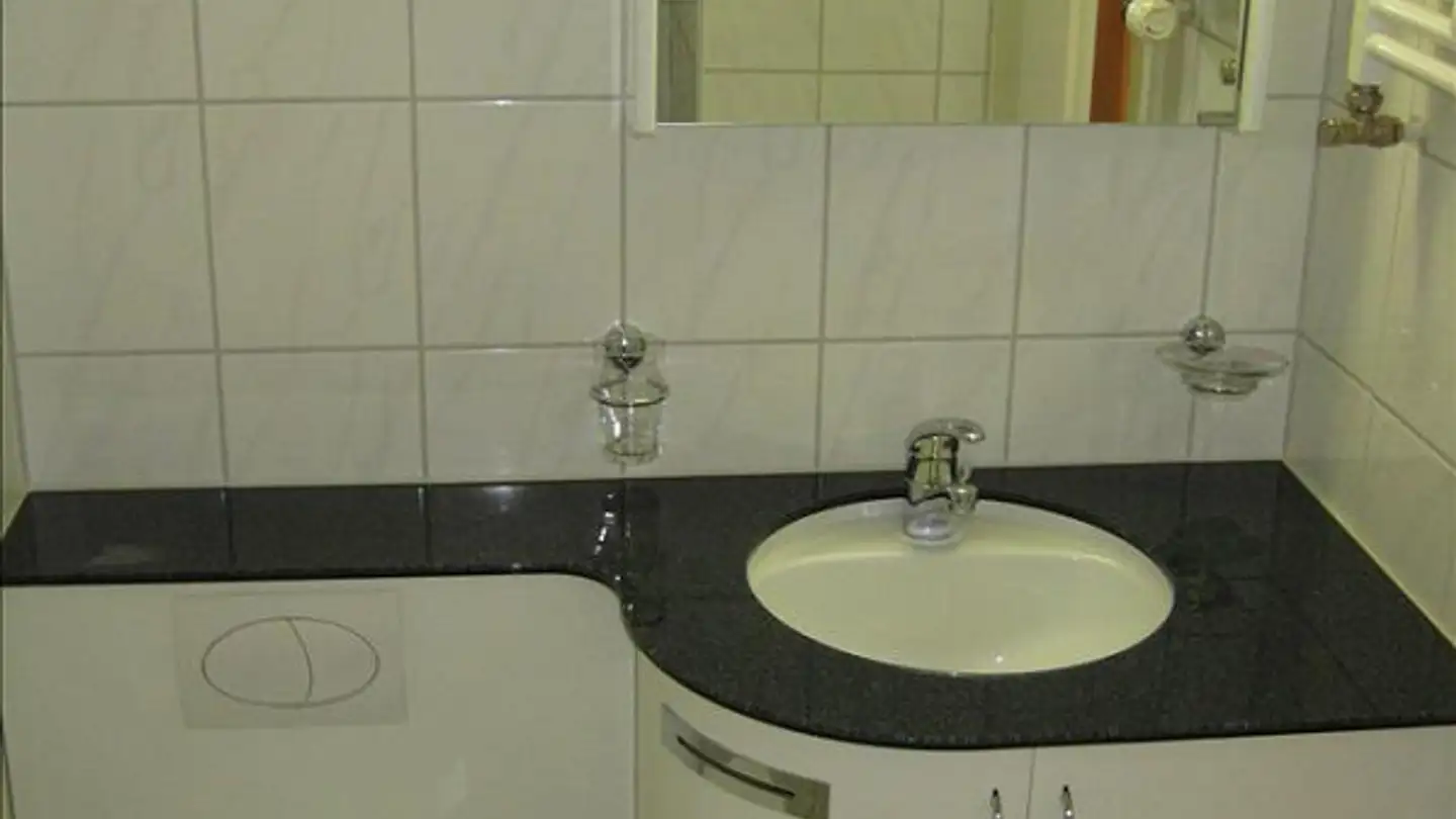 Appartement à louer - Rue Karl-Stauffer / Karl-Stauffer-Strasse 9, 2502 Biel/Bienne - Photo 4