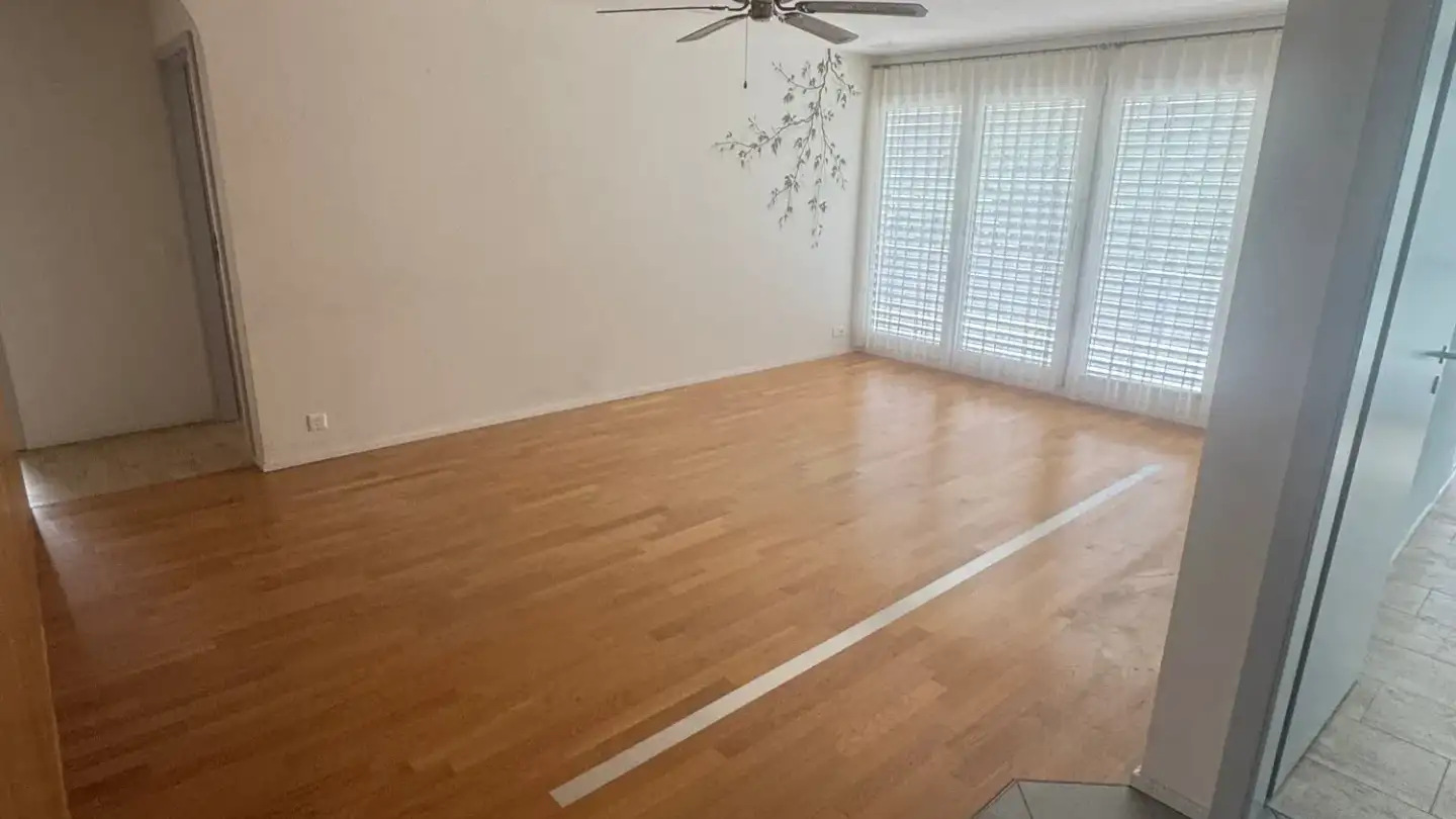 Wohnung mieten - Zürcherstrasse 9, 8115 Hüttikon - Foto 2