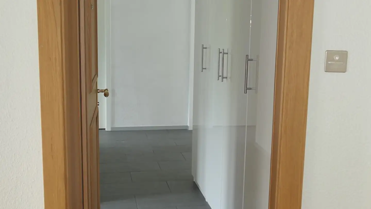 Appartamento in affitto - Balfrinstrasse 27, 3930 Visp - Photo 2