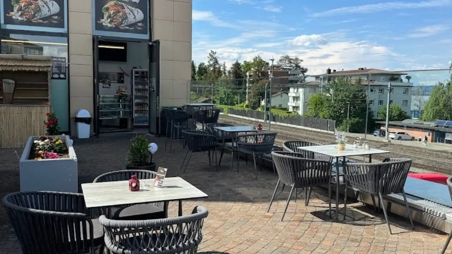 Restaurant for sale - Seestrasse 93, 8810 Horgen