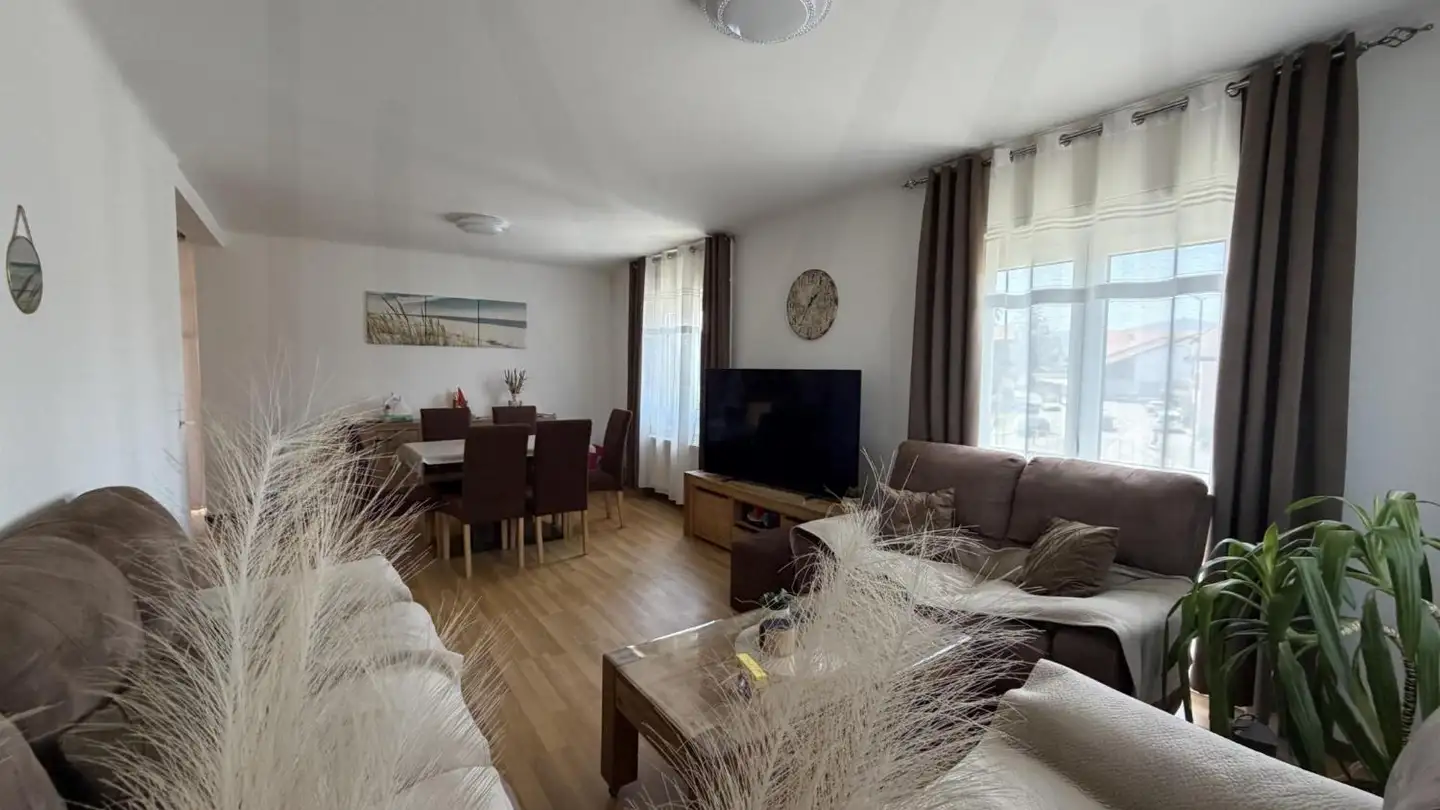 Apartment for sale - 1632 Riaz