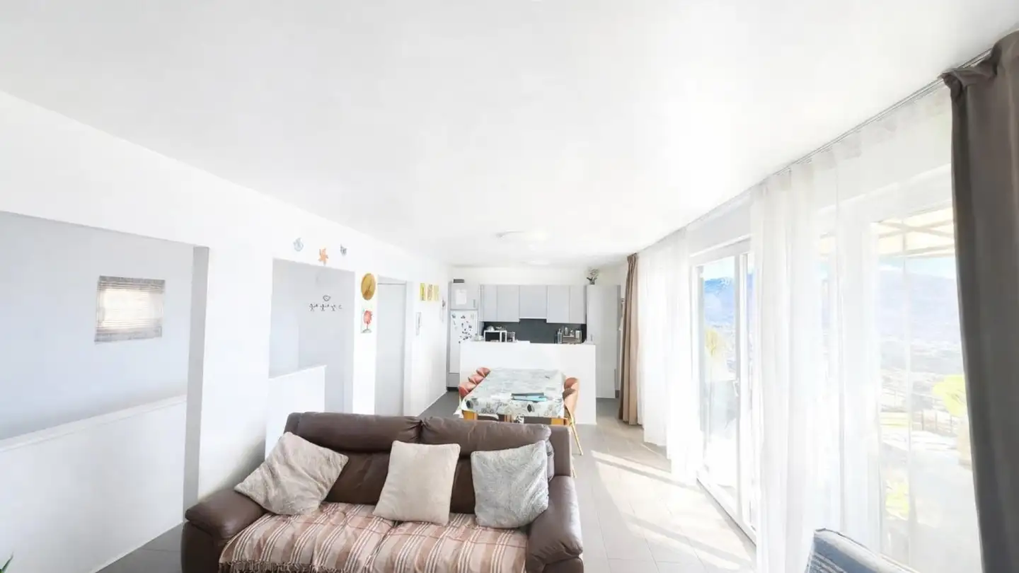 Apartment for rent - 6936 Cademario