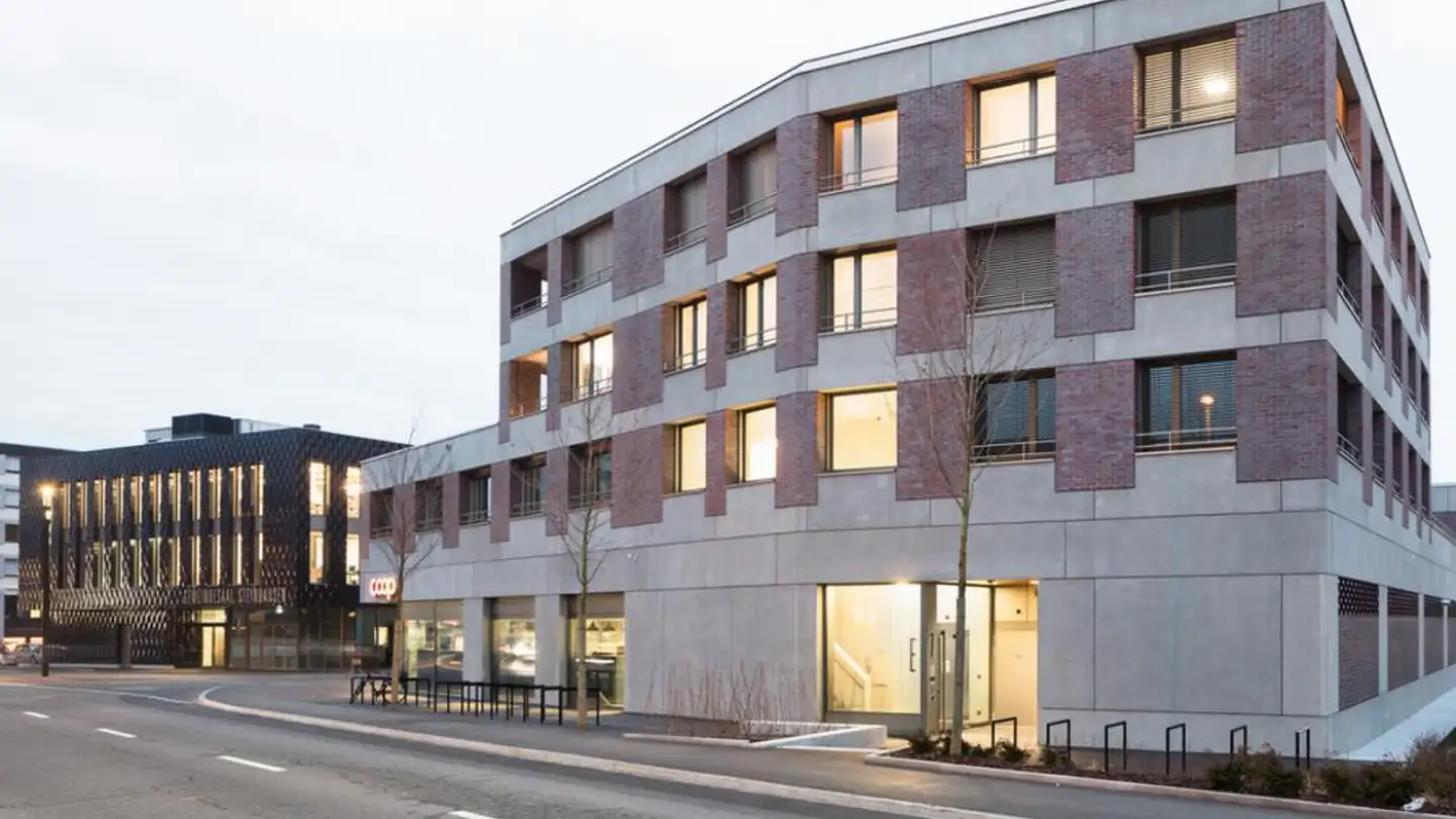 Underground parking space for rent - Bahnhofstrasse 7, 6312 Steinhausen