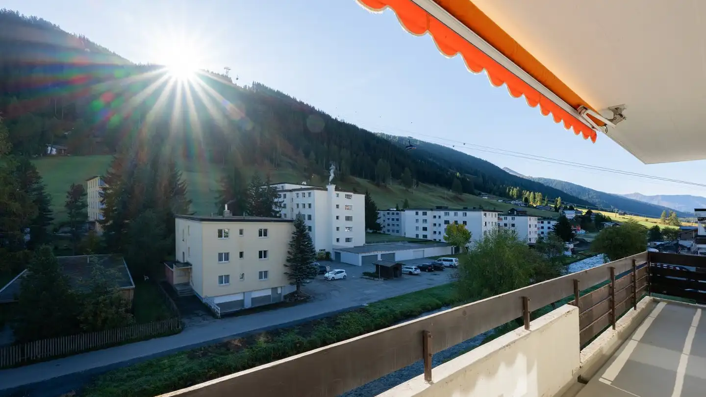 Attic flat for rent - Brämabüelstrasse 8, 7270 Davos Platz - Photo 2