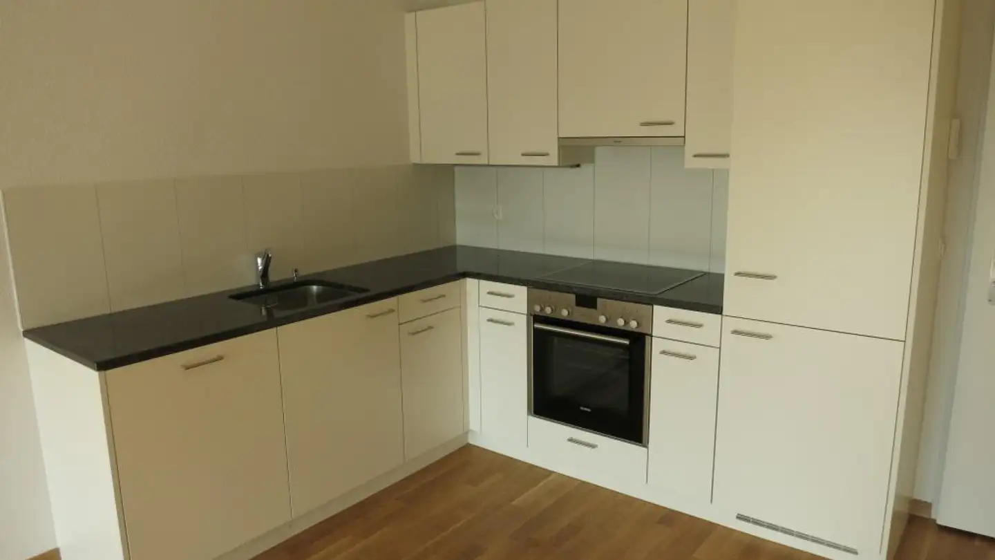 Apartment for rent - Bahnhofstrasse 22, 2542 Pieterlen - Photo 3