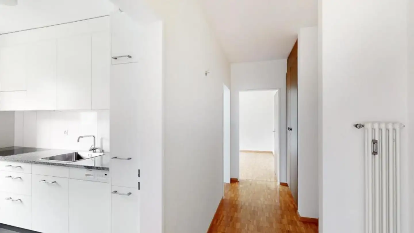 Apartment for rent - Via del Tiglio 1, 6592 S. Antonino - Photo 2