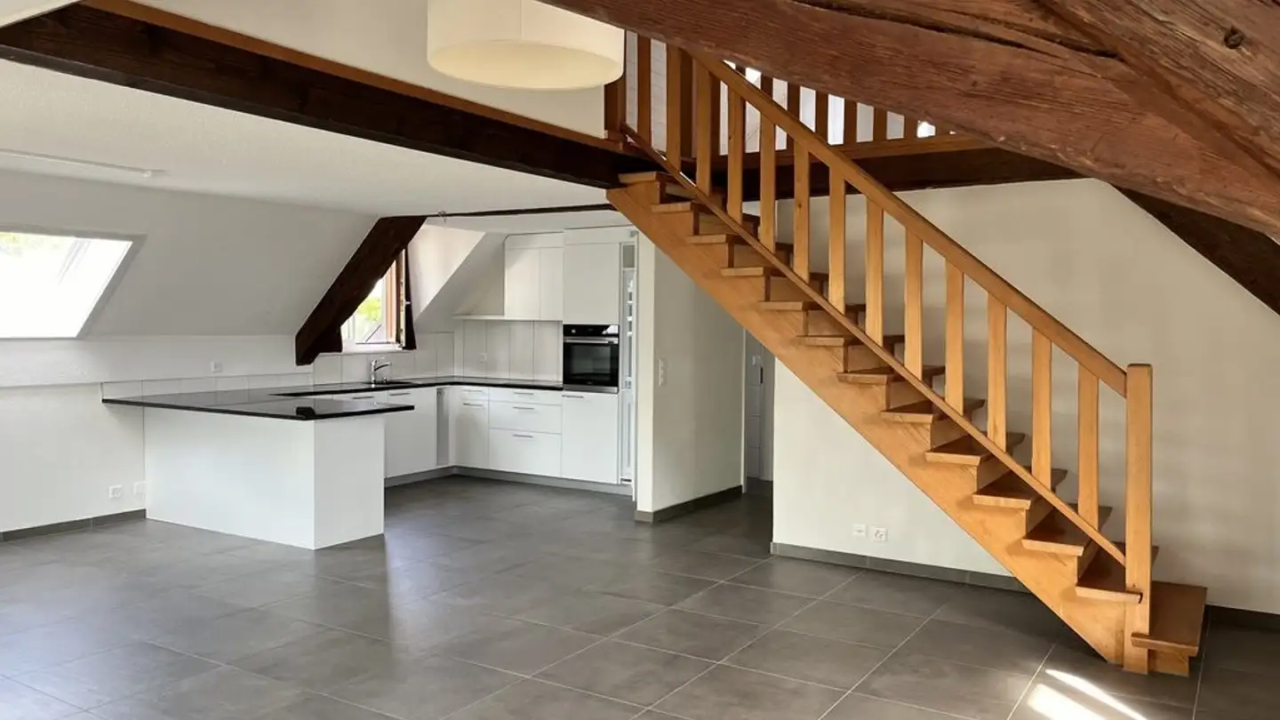 Appartement à louer - Rue Du 23-Juin 40, 2905 Courtedoux - Photo 2