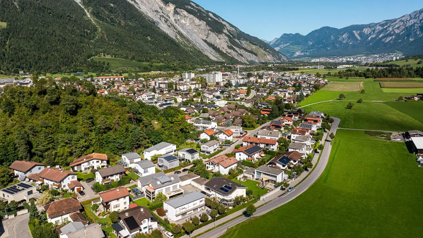 Casa a gradini in vendita - Via Quadras 47, 7013 Domat/Ems - Photo 3