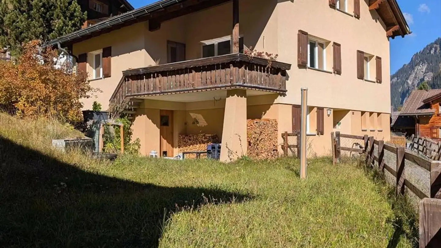 Single house for rent - 7107 Safien Platz