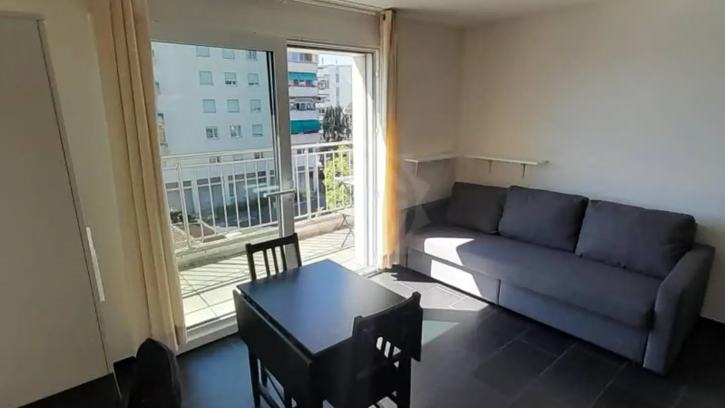 Studio for rent - Avenue Du 1er Mai 1, 1020 Renens VD - Photo 2