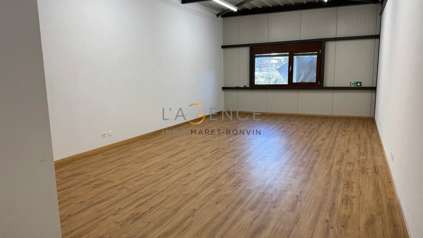 Commercial for rent - Route De Savièse 11, 1965 Savièse - Photo 4