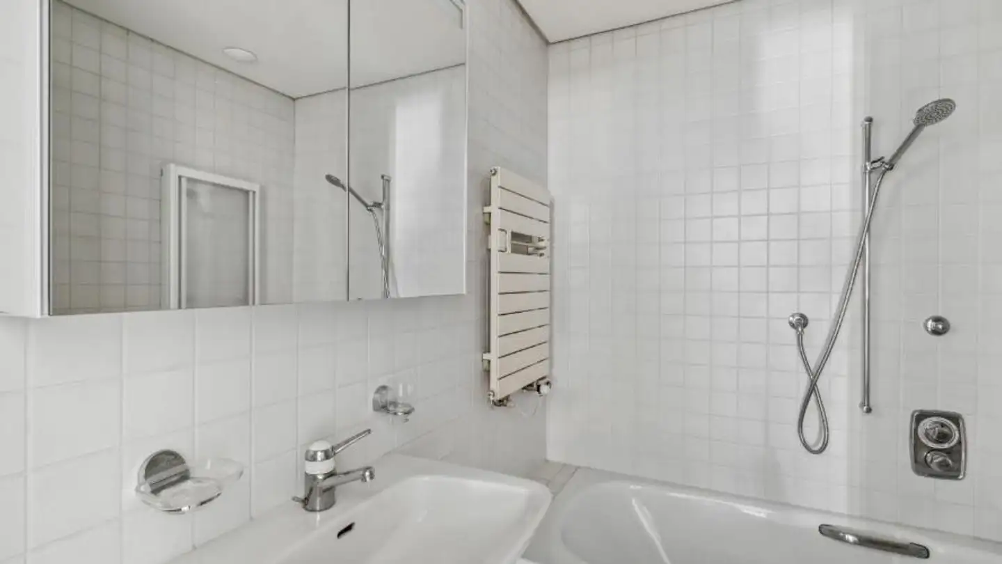 Apartment for rent - Via Generale Guisan 6, 6900 Paradiso - Photo 3