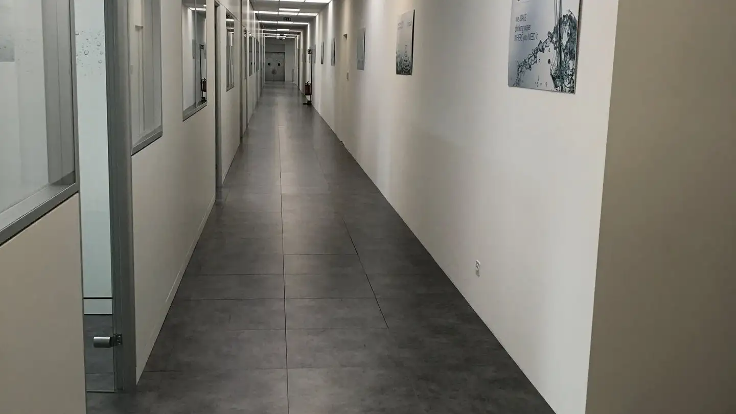 Spazio ufficio in affitto - Via Industria 13, 6826 Riva San Vitale - Photo 3