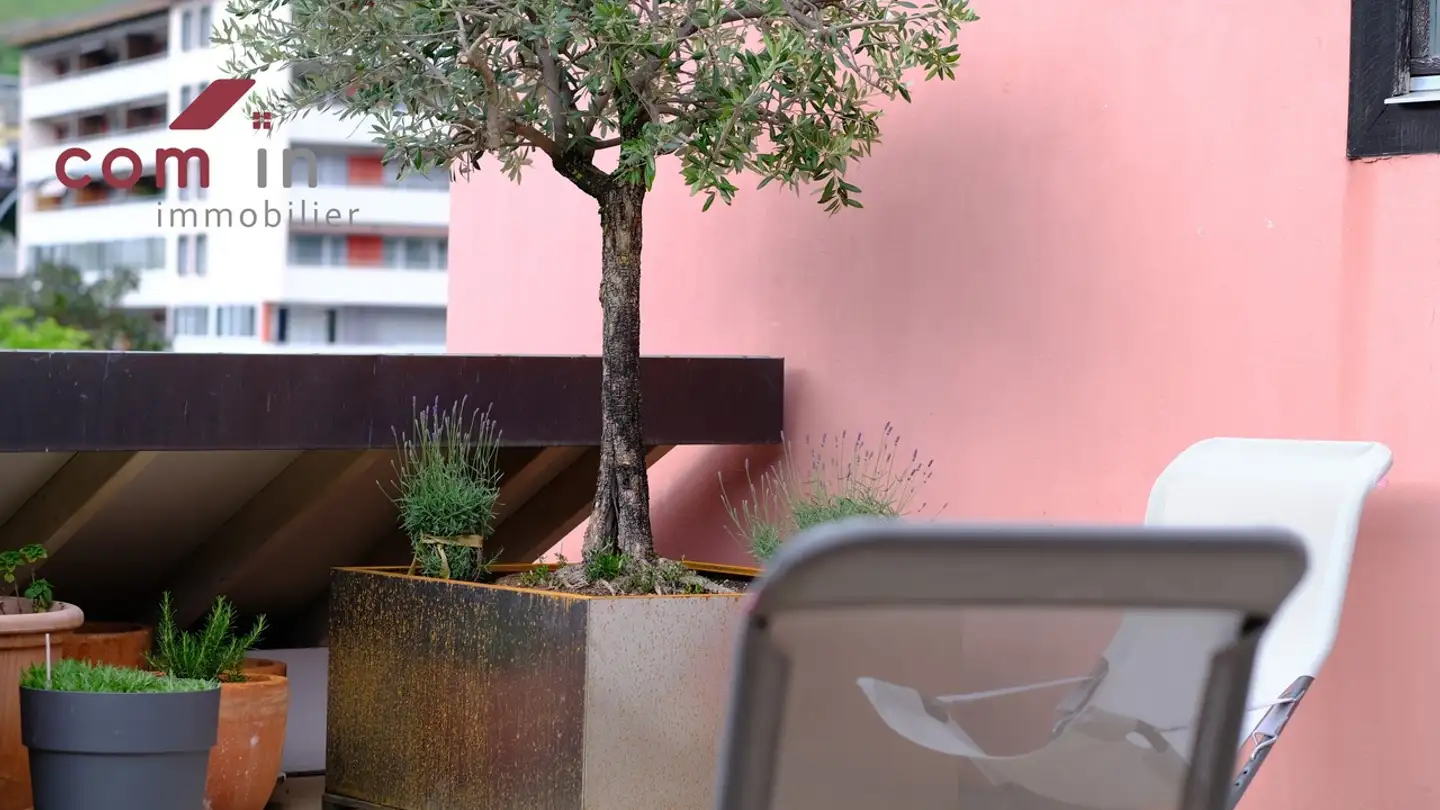 Attic flat for sale - 1950 Sion