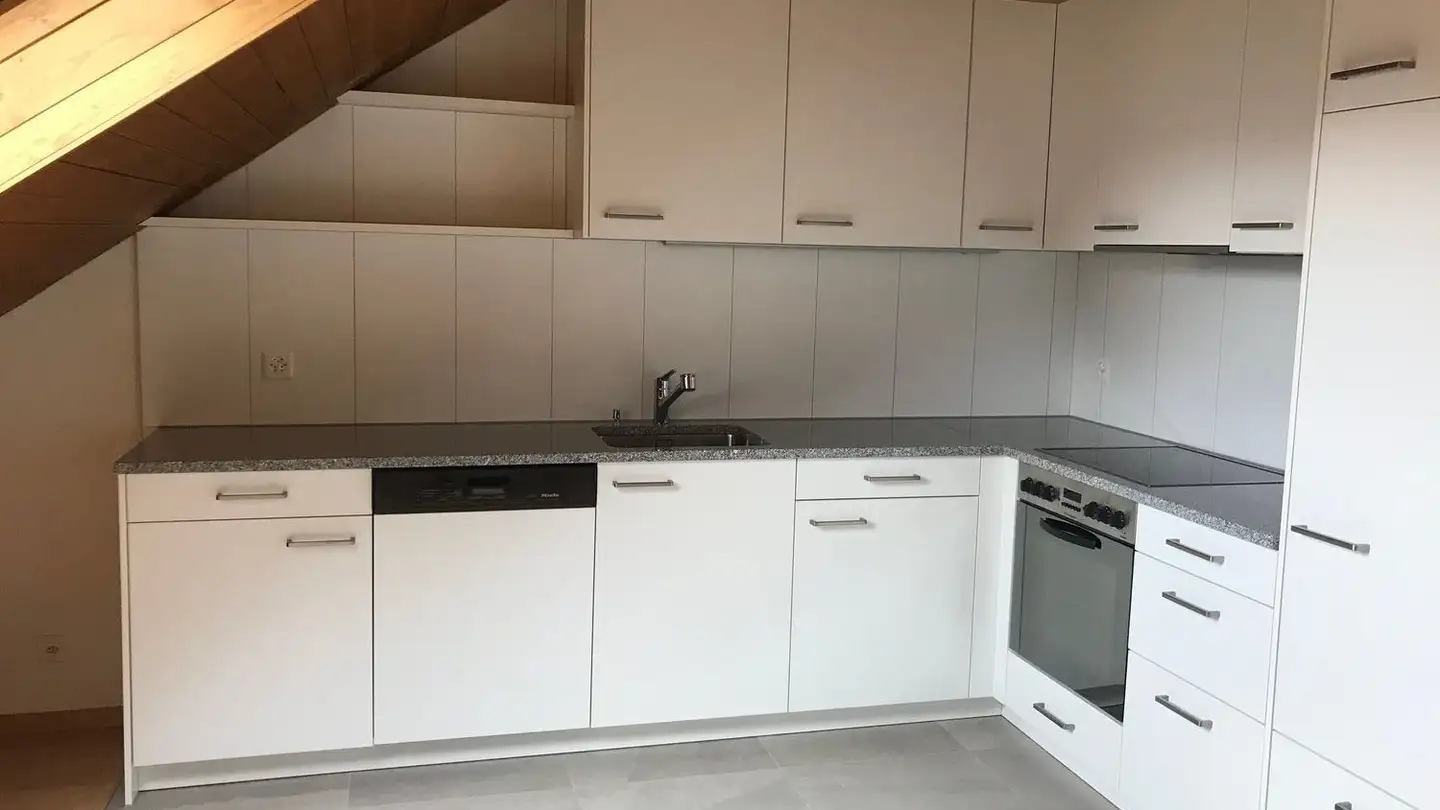 Attic flat for rent - Hauptstrasse 71, 4147 Aesch BL - Photo 2
