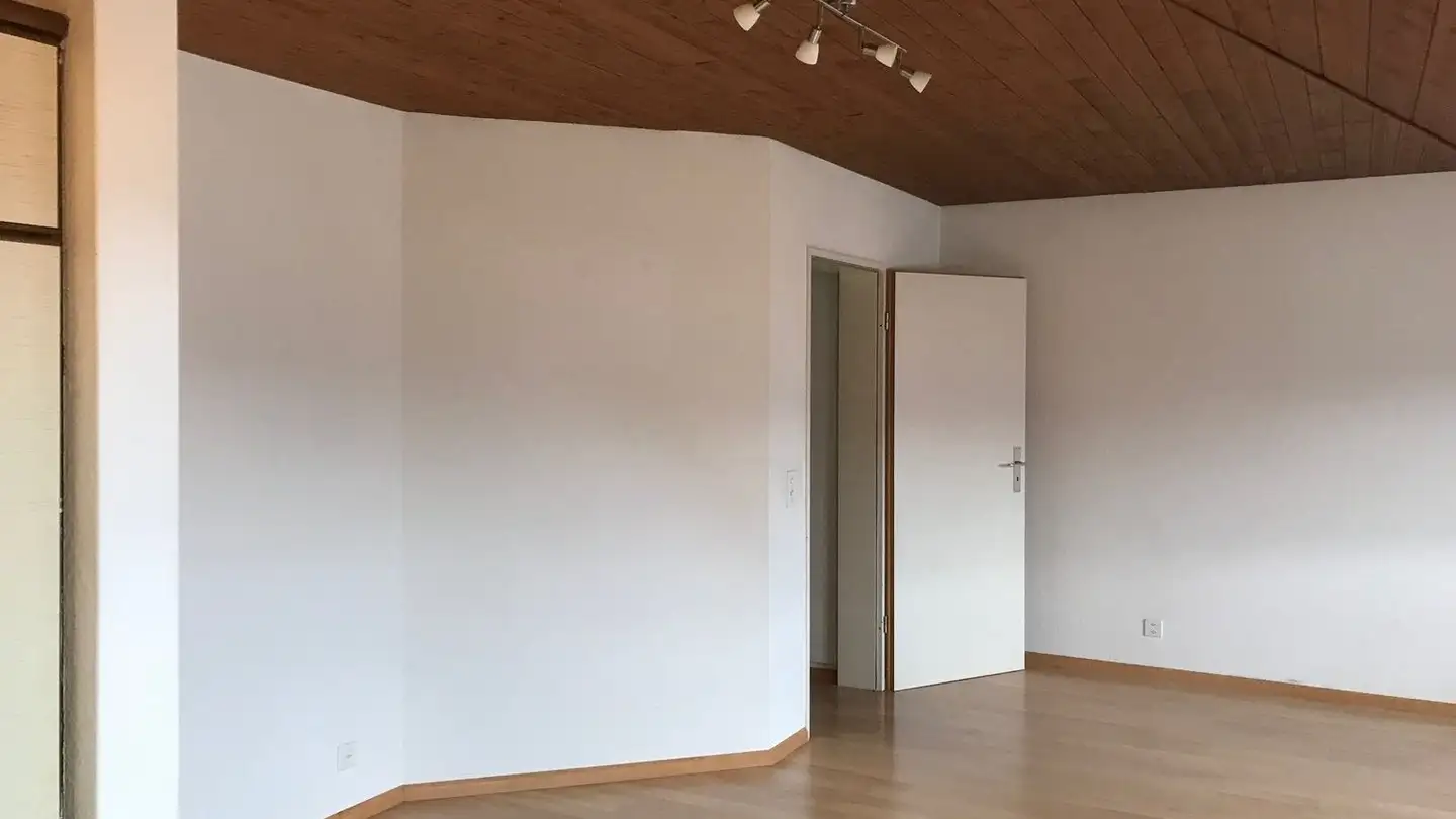 Attic flat for rent - Hauptstrasse 71, 4147 Aesch BL - Photo 4