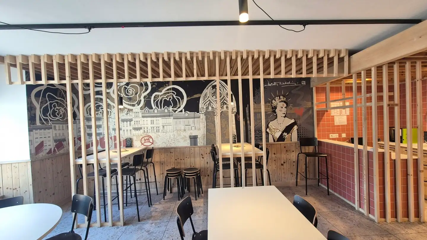 Restaurant à louer - Place Saint-Jacques 59, 1680 Romont FR - Photo 2