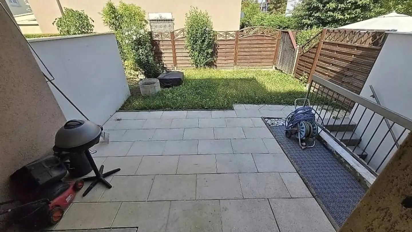 Single house for rent - 4153 Reinach BL