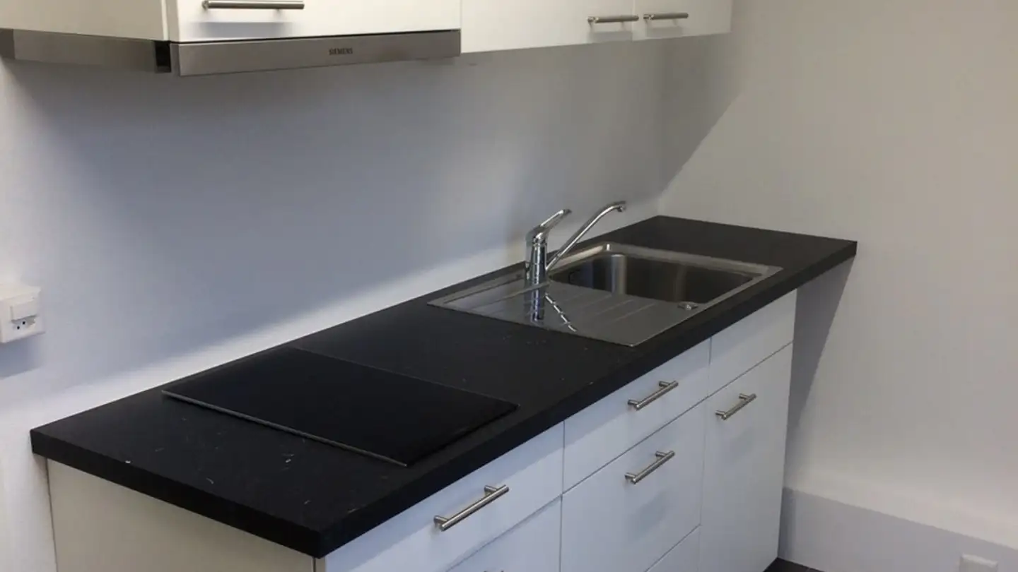 Single room for rent - Weiherhofstrasse 141, 4054 Basel